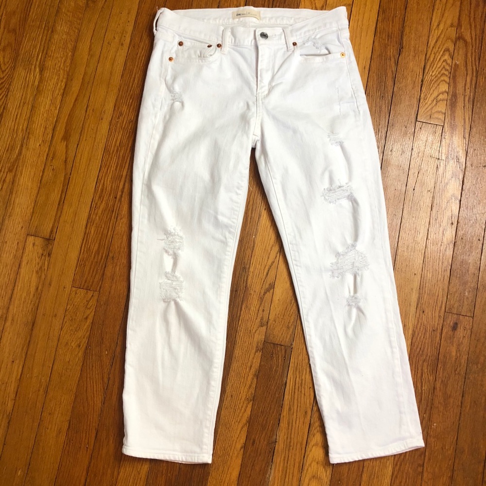 Gap Slim Crop White Distressed Boyfriend Jeans 27